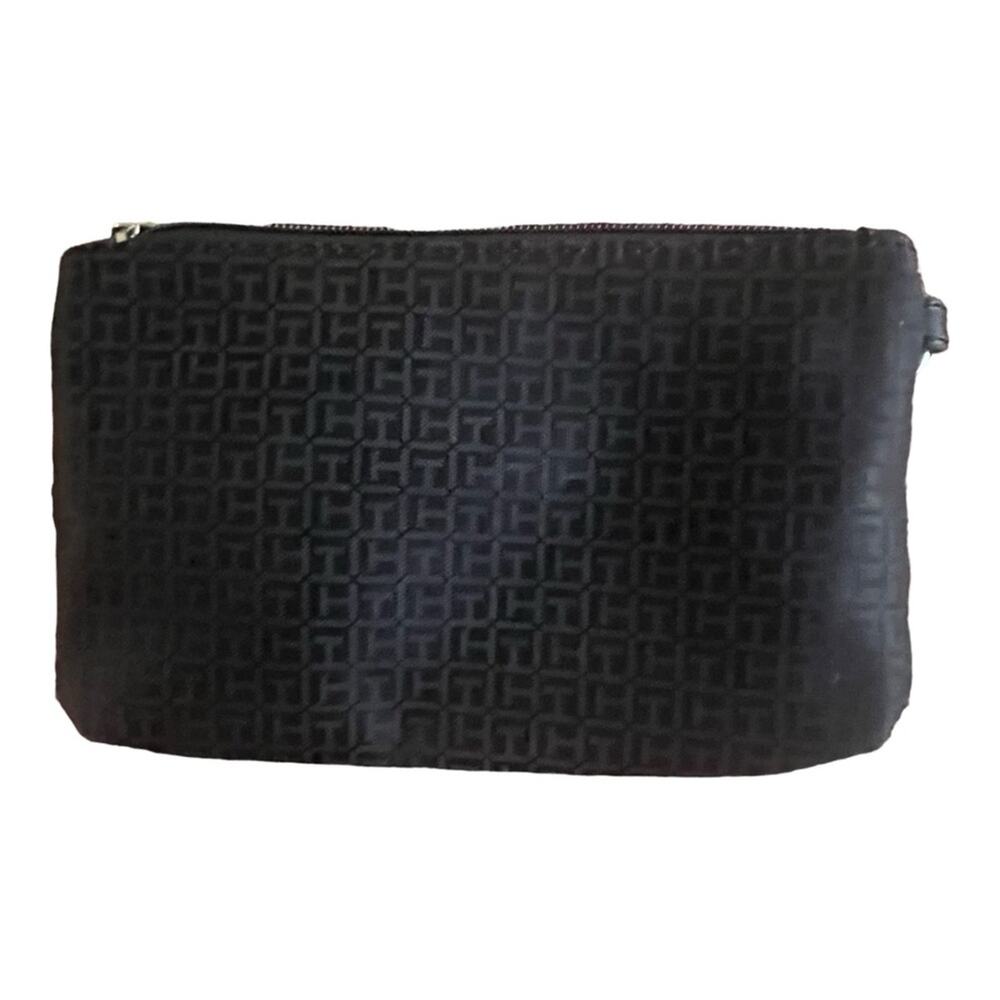 Tommy Hilfiger Wristlet Front Pocket Inner Zip Pocket Black Size Small - Picture 2 of 6